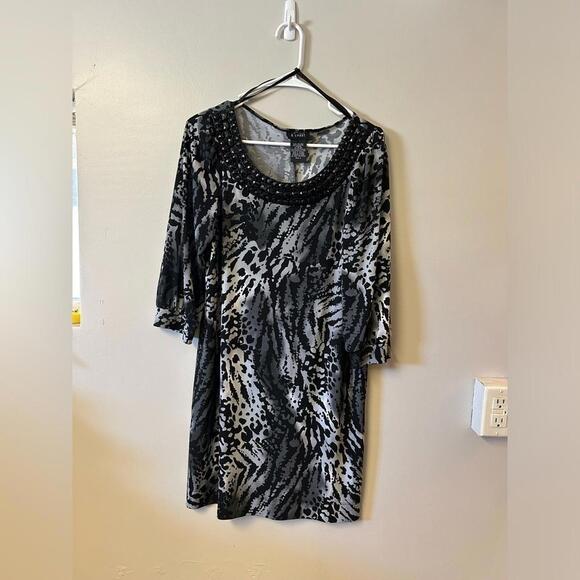 B Smart animal print dress with beaded neckline - Picture 1 of 6